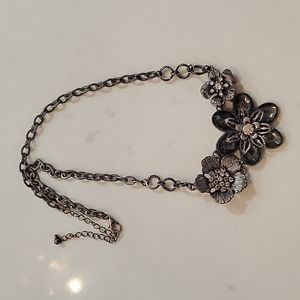 Silver flower necklace